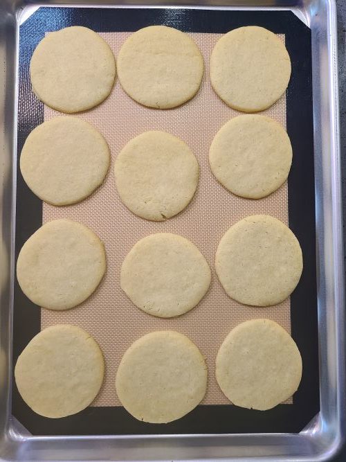 Baked sugar cookies