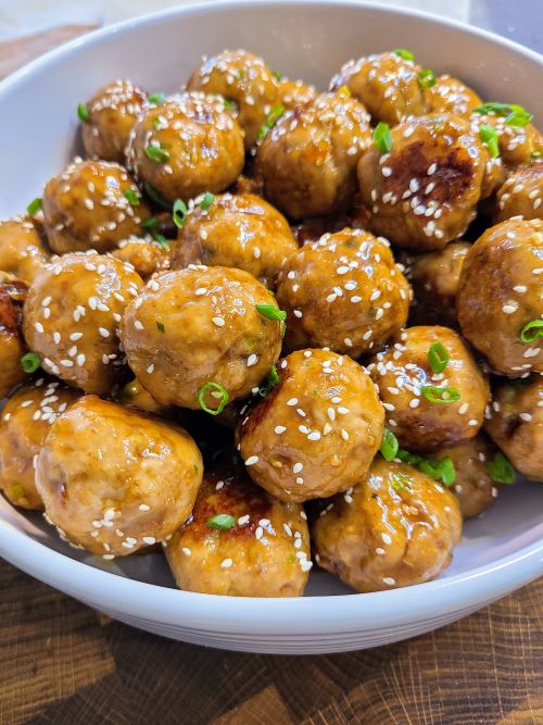 A bowl of Teriyaki Meatballs