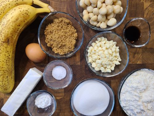 Ingredients for Banana muffins