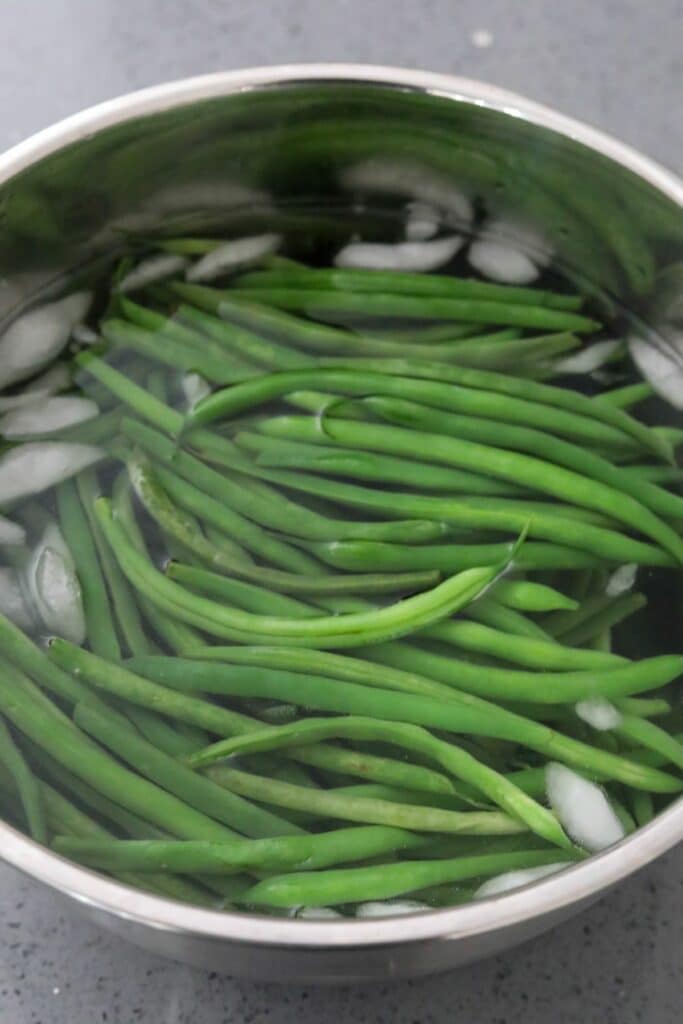 Shocked green beans