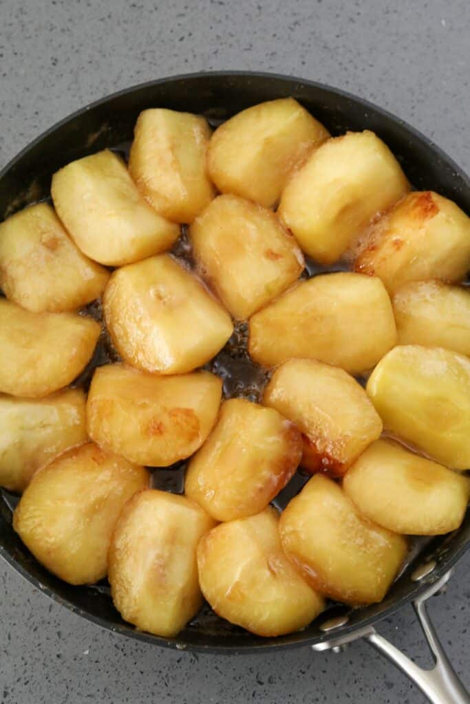 Cooked apples in a pan